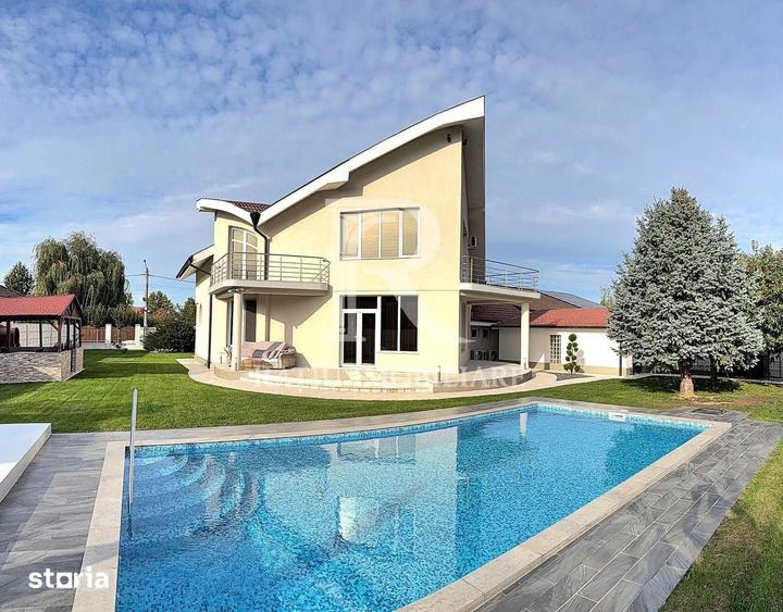Casă cu 6 camere cu Teren 1178 Mp în Sânmartin