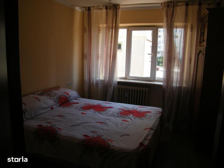 2 camere circular Brazda (Piata Baba Novac) - 8
