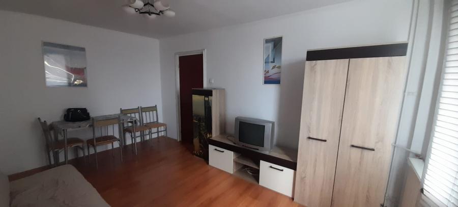 Apartament cu 2 camere decomandat în Drumul Taberei