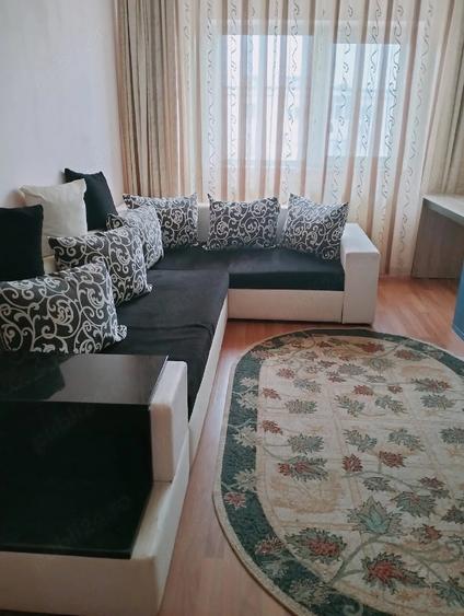 Apartament cu 3 camere decomandat în Țiglina 3
