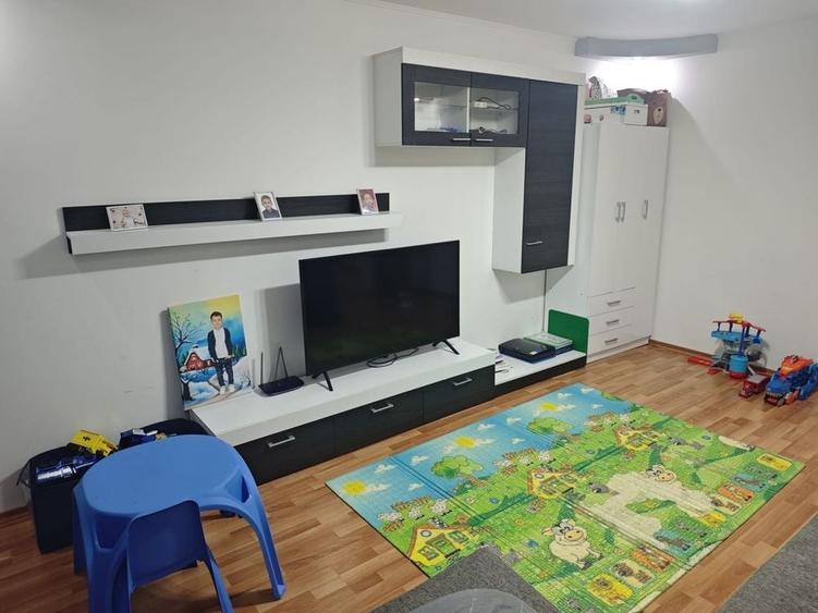 Apartament cu 2 camere decomandat în Sud