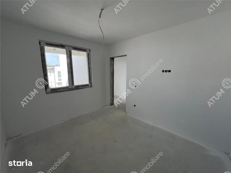 Casă cu 4 camere cu Teren 709 Mp în Central
