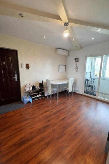 Apartament cu 2 camere decomandat, mobilat în Hotvon