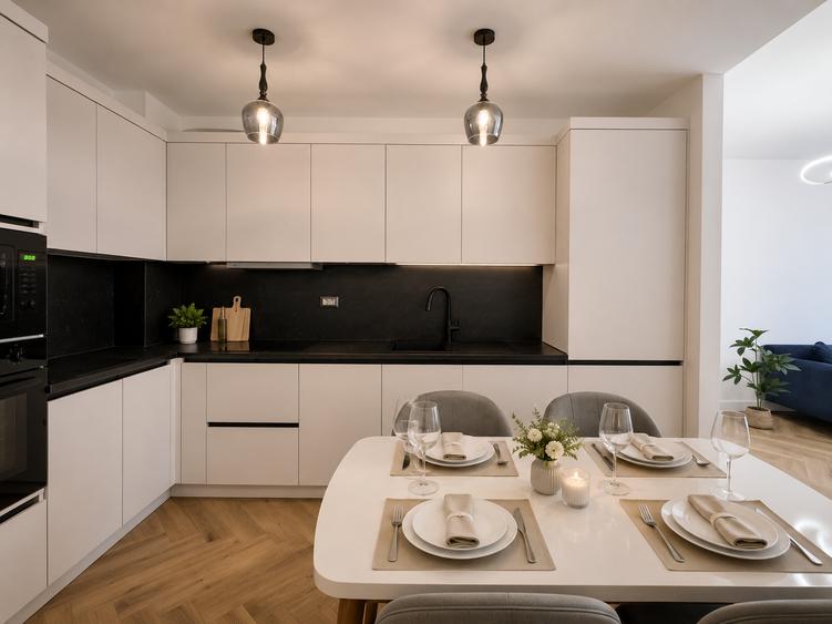 Apartament cu 2 camere semidecomandat în Pipera