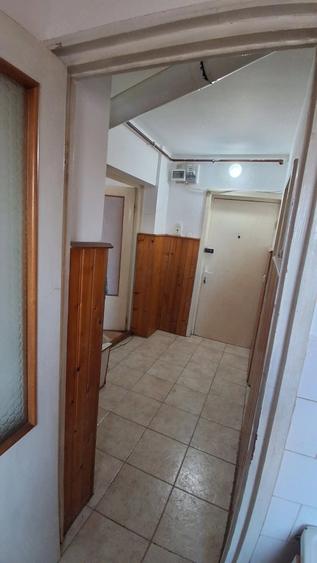 Apartament cu 2 camere nedecomandat în Central