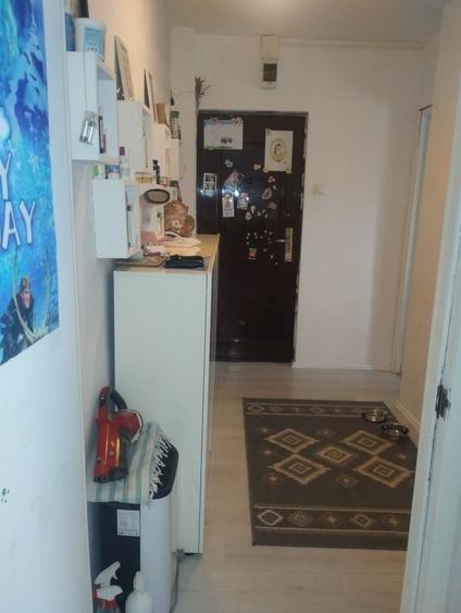 Apartament cu 2 camere semidecomandat în Km 4
