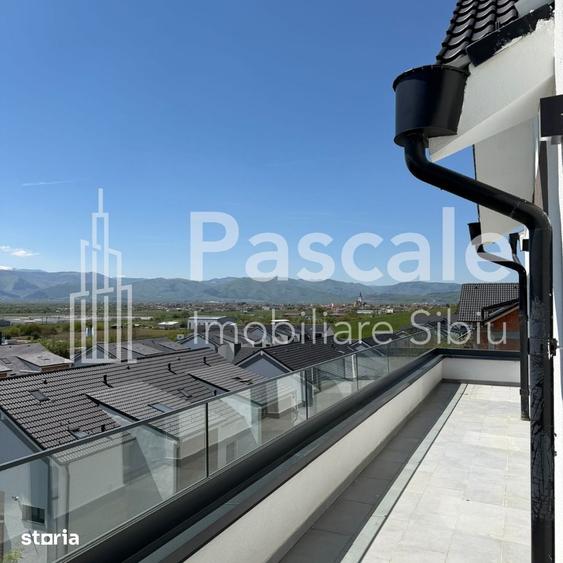 Apartament cu 3 camere în Cristian