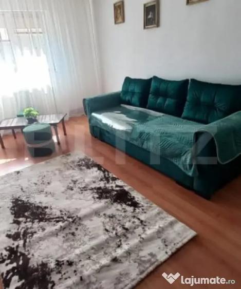 Apartament cu 3 camere decomandat în Câmpia Turzii