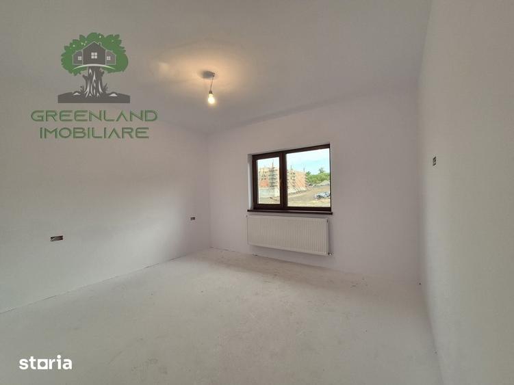 Casă cu 4 camere cu Teren 500 Mp în Tomești