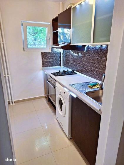 Apartament cu 2 camere semidecomandat în Central — fotografia 3