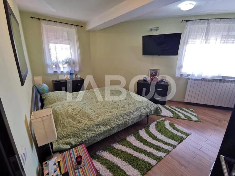 Apartament cu 2 camere decomandat în Tilișca