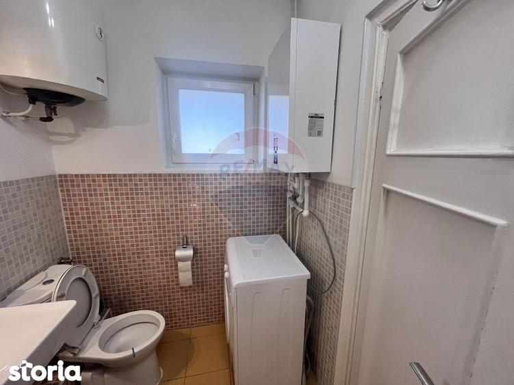 Studio de 35 mp etaj 1 Str. Nicolae Iorga - centrala proprie - 4