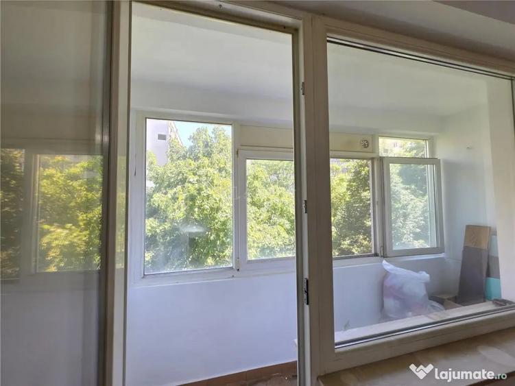Apartament cu 2 camere decomandat în Colentina