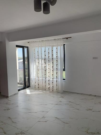 Apartament cu 2 camere decomandat în Terchești
