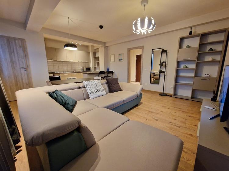 Apartament cu 2 camere decomandat în Ultracentral