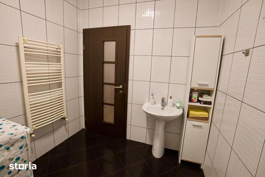 Casă cu 4 camere cu Teren 505 Mp în Brestei