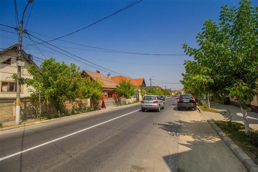 Spațiu comercial, de 900 mp, în Central