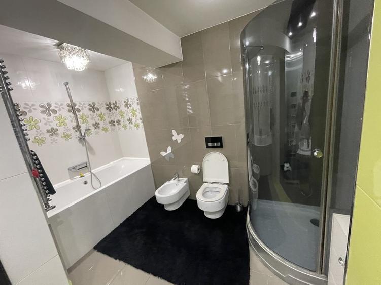 Apartament cu 3 camere decomandat în Unirii Centru