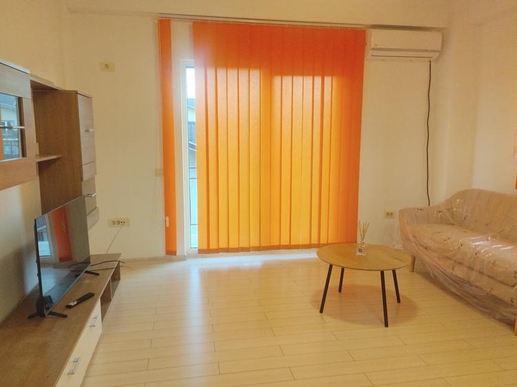 Apartament cu 2 camere semidecomandat, mobilat în Militari