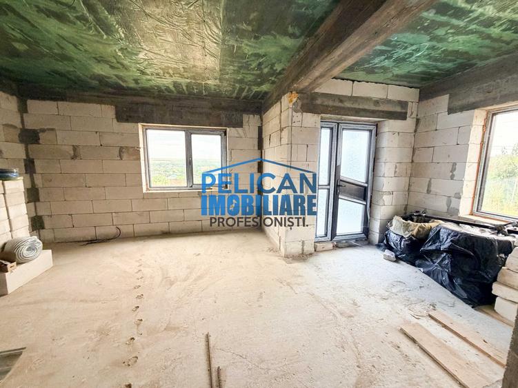 Casă individuală cu 4 camere cu Teren 500 Mp în Malcoci