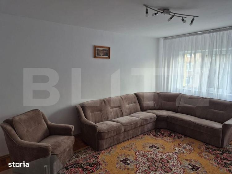Apartament cu 3 camere decomandat în Obcini