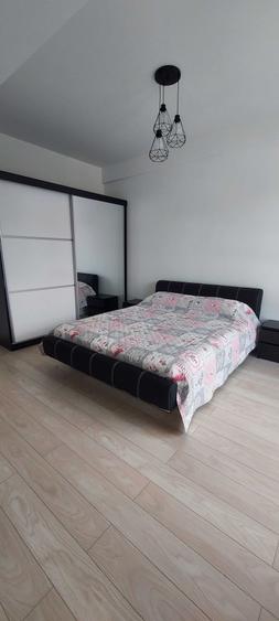 Apartament cu 2 camere decomandat în Nicolina