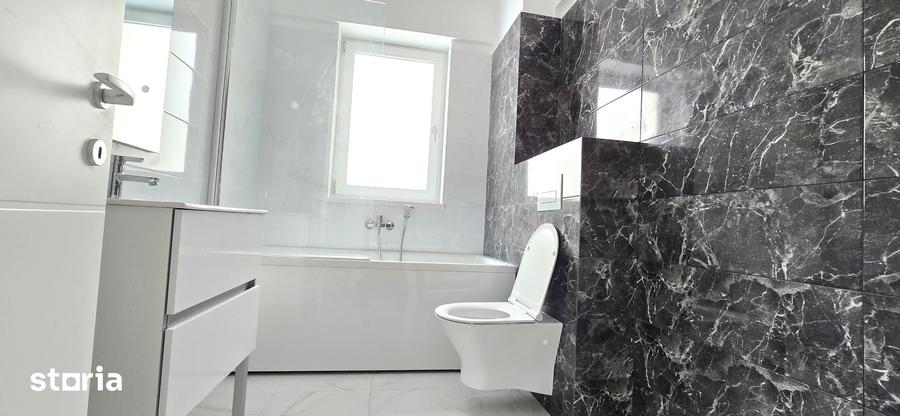 Apartament cu 3 camere decomandat în Frumoasa