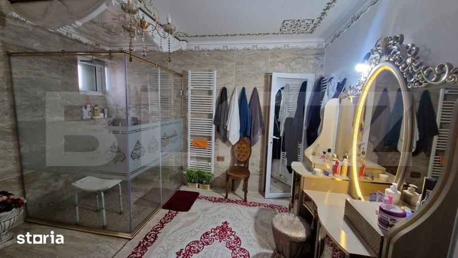 Casă cu 5 camere cu Teren 500 Mp în Calea Moldovei