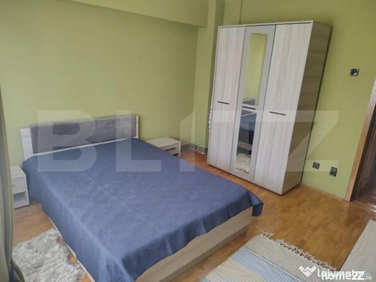 Apartament cu 3 camere decomandat în Ultimul leu