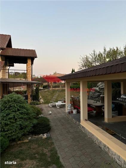 Casă cu 4 camere în Nima