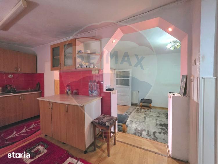 Casa tip duplex de vanzare Vitrometan, str. Barsei - 14