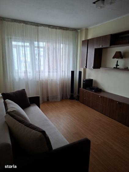 Apartament cu 2 camere decomandat în Exterior Vest
