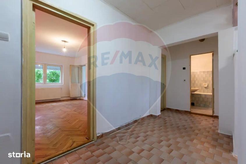 Apartament cu 3 camere de vanzare in zona apreciata - 16