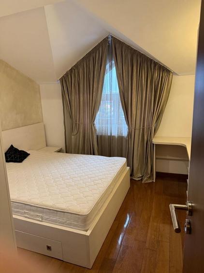 Apartament cu 3 camere decomandat în Mărgeanului