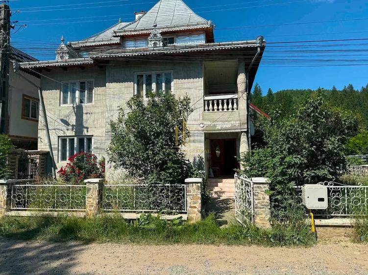 Casa P+E cu 6 camere de vanzare in Vama, Suceava 73.000 - 5