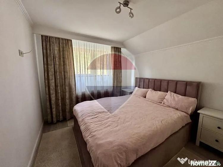 Casă cu 7 camere cu Teren 7661 Mp în Cheia