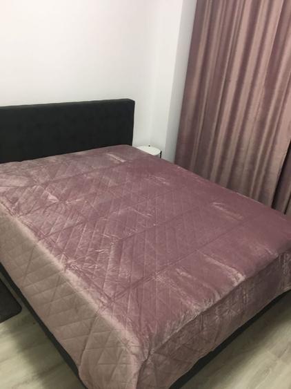 Apartament cu 2 camere decomandat în Valea Adâncă