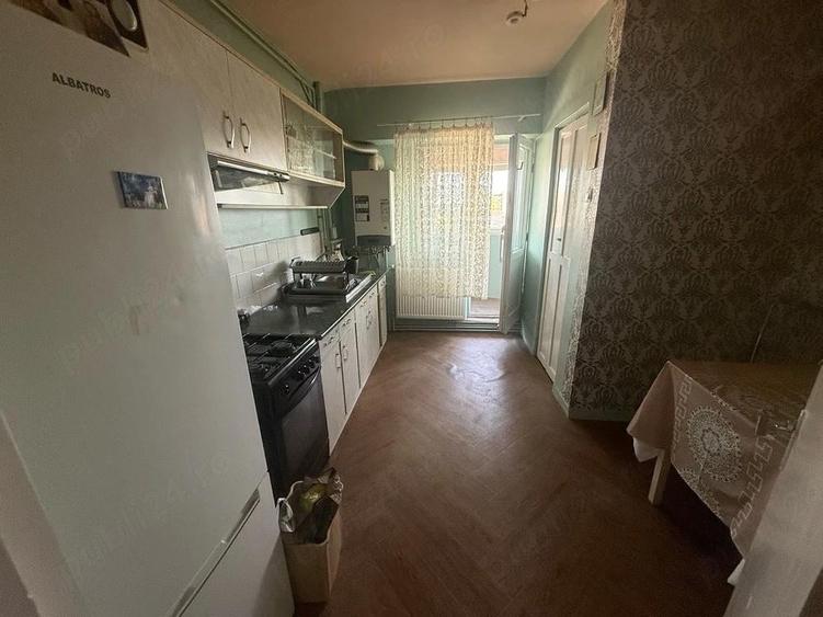Apartament cu 2 camere decomandat în Micro 16