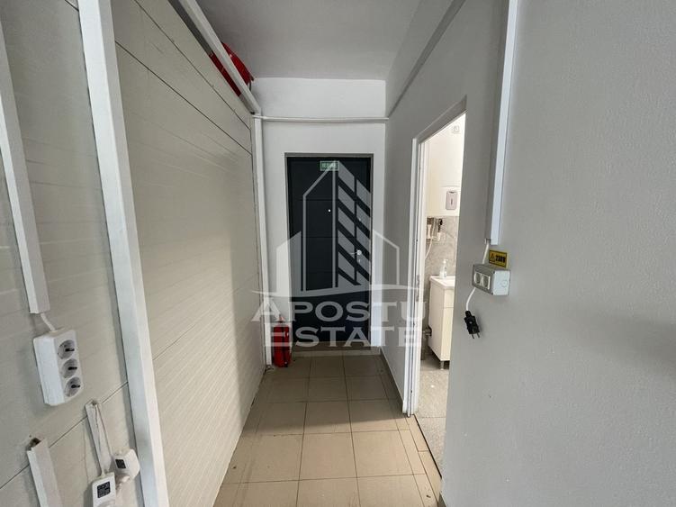 Spațiu comercial, de 108 mp, în Girocului
