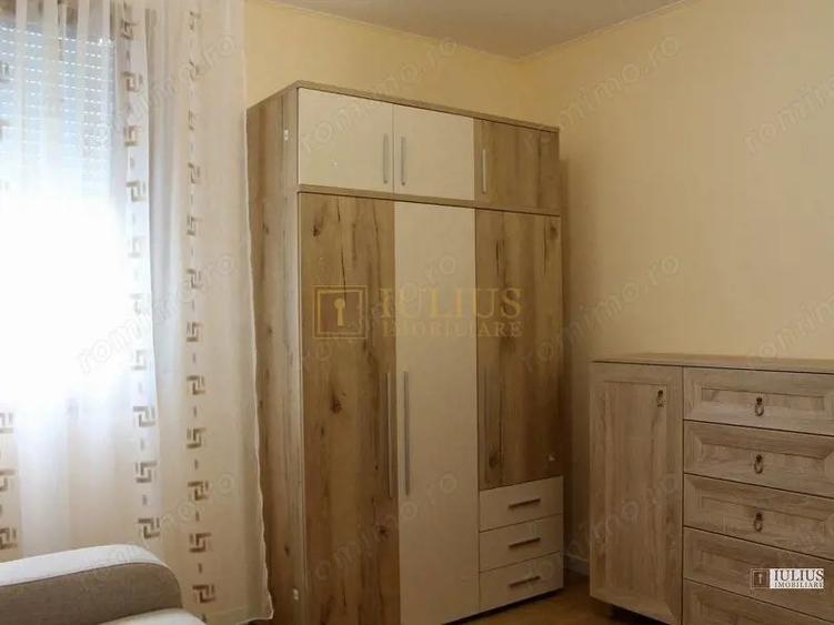 Apartament cu 3 camere semidecomandat, mobilat în Gheorghe Lazăr