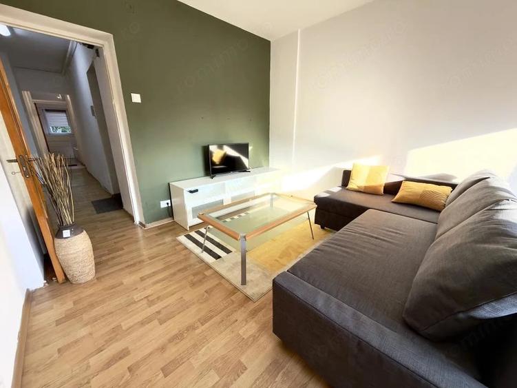 Apartament cu 3 camere decomandat în Grădina Icoanei