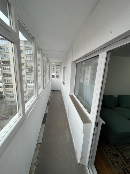 Apartament cu 2 camere semidecomandat în Tineretului