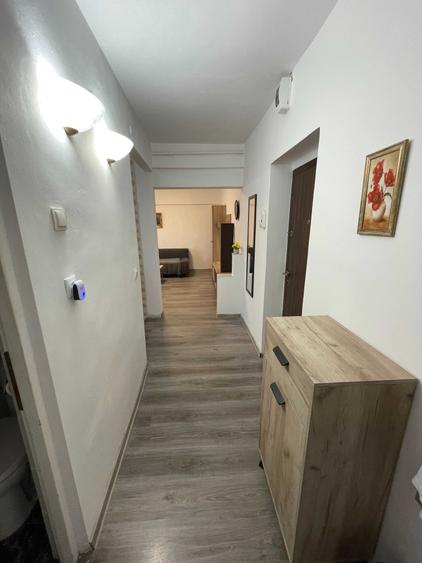 Apartament cu 2 camere decomandat în Ultracentral