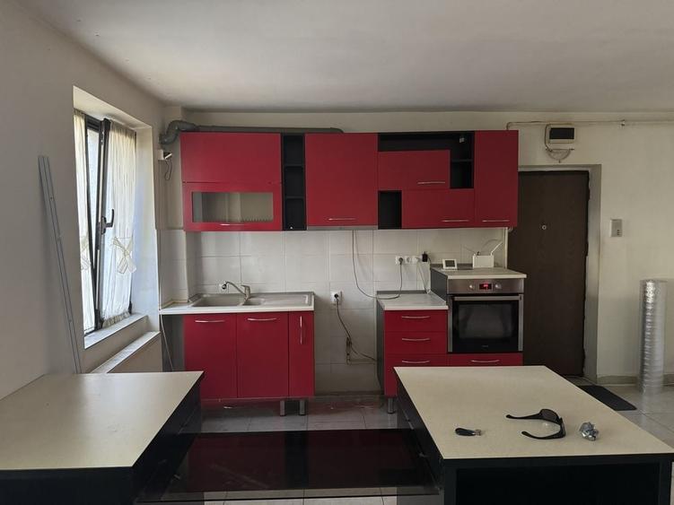 Apartemant cu 3 camere 61 mp - 2