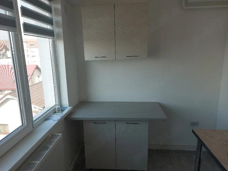 Apartament cu 2 camere semidecomandat în Cornitoiu