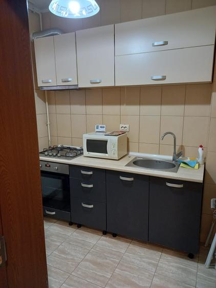 Apartament cu 2 camere decomandat în Ozana