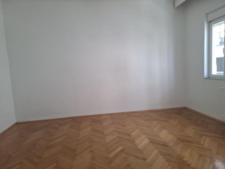 Birou, de 145 mp, în Moșilor