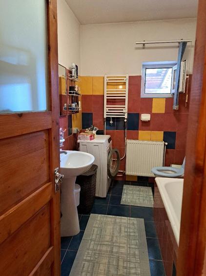 Casă cu 2 camere cu Teren 300 Mp în Central