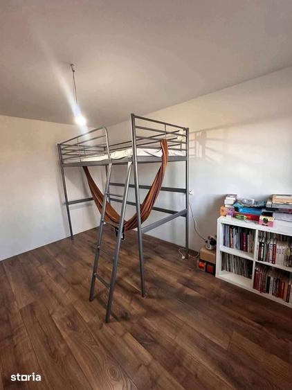 Casă cu 5 camere cu Teren 500 Mp în Central