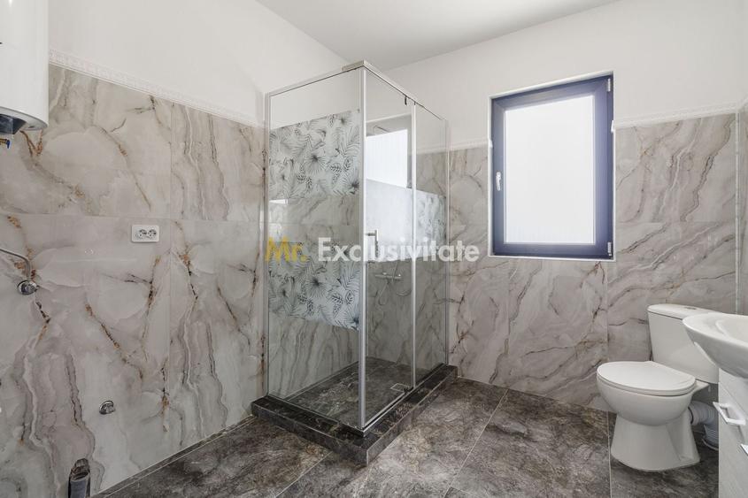 Casă individuală cu 5 camere cu Canalizare în Dobreni